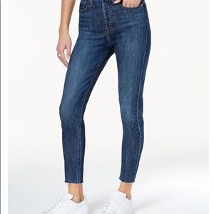 Worn Once Levi's Wedgie Skinny Size 29